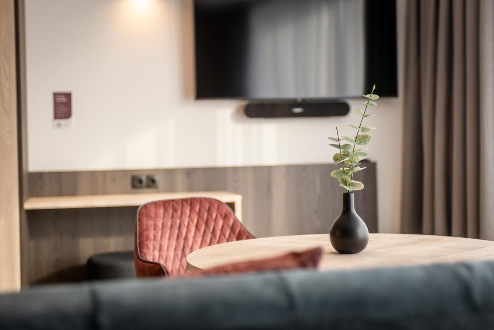 Hotel Novapart Stay Smart Wels Exteriör bild